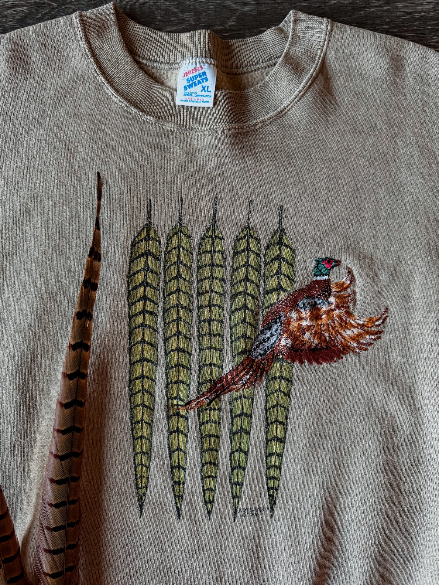Flushin Feathers [Fit: Large]