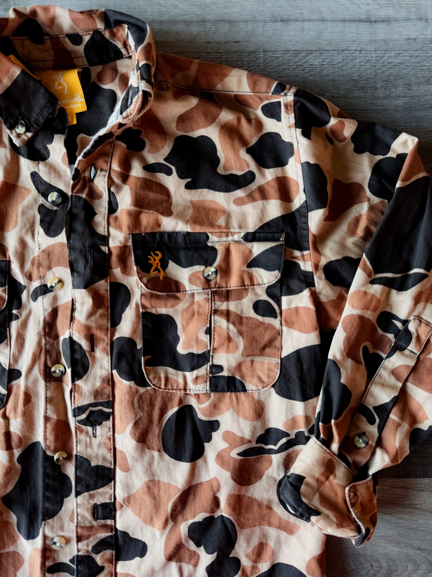 Old School Camo Browning Button Up [Fit: Small]